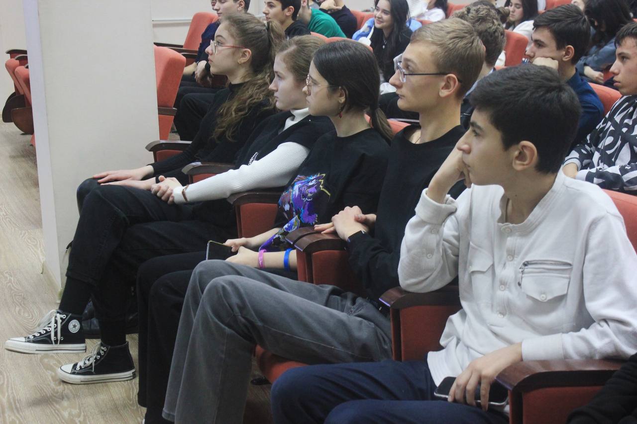 Встреча с с участниками олимпиадной смены Регионального центра «Антарес